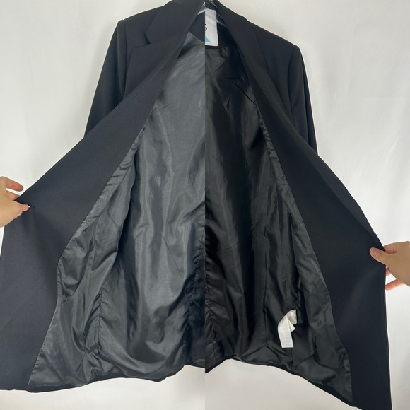 Kling Lightweight Black Long Blazer with Green Cuffs - Picture 6 of 8